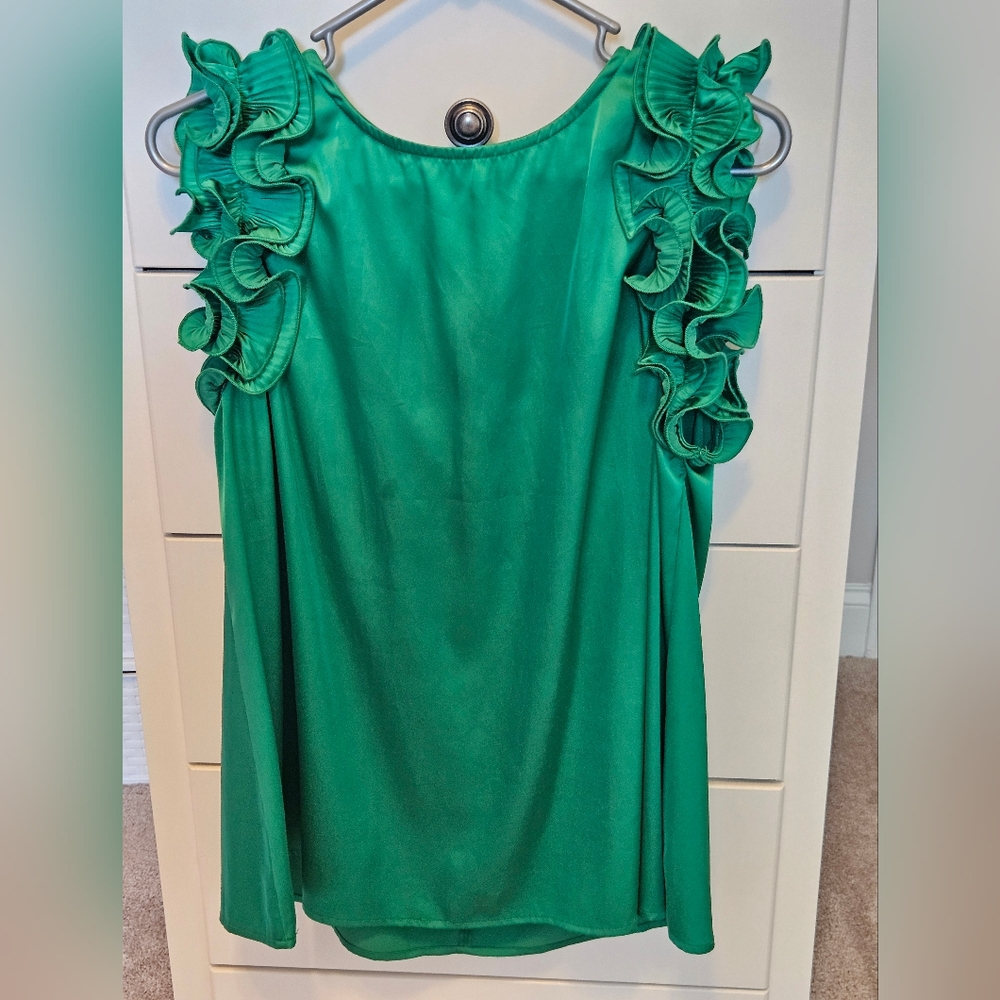 Green boutique top